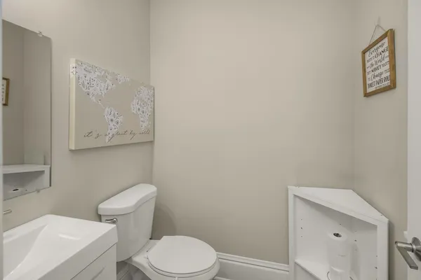 $249,900 | 714 Western Avenue North, St. Paul, MN 55103