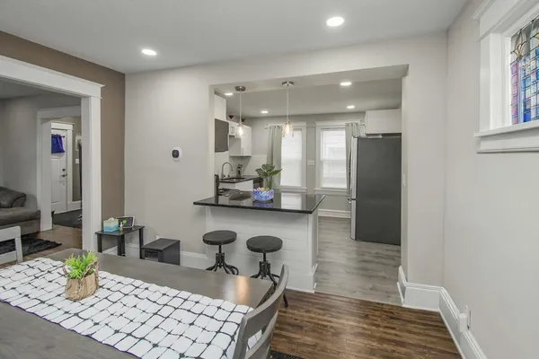 $249,900 | 714 Western Avenue North, St. Paul, MN 55103