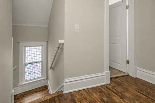 $249,900 | 714 Western Avenue North, St. Paul, MN 55103