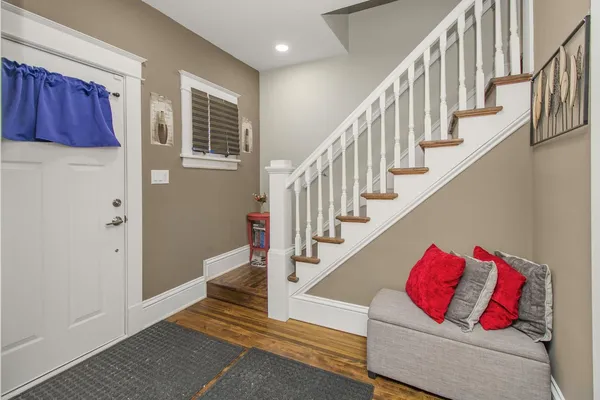 $249,900 | 714 Western Avenue North, St. Paul, MN 55103