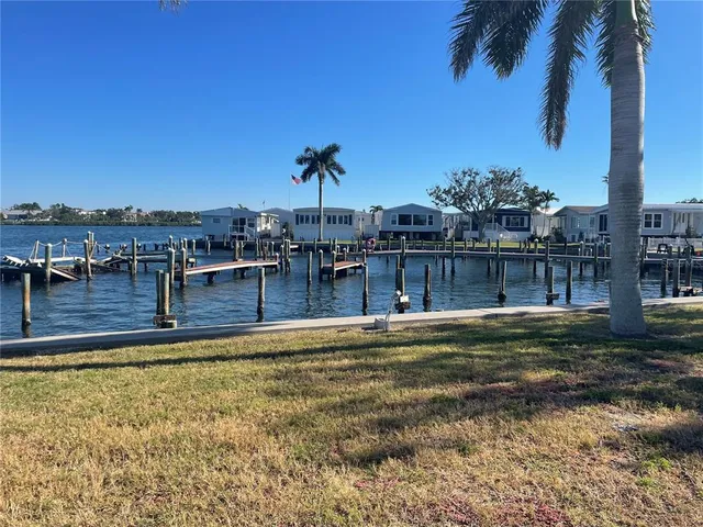 $320,000 | 3710 Gulf Of Mexico Drive, Unit G12, Longboat Key, FL 34228