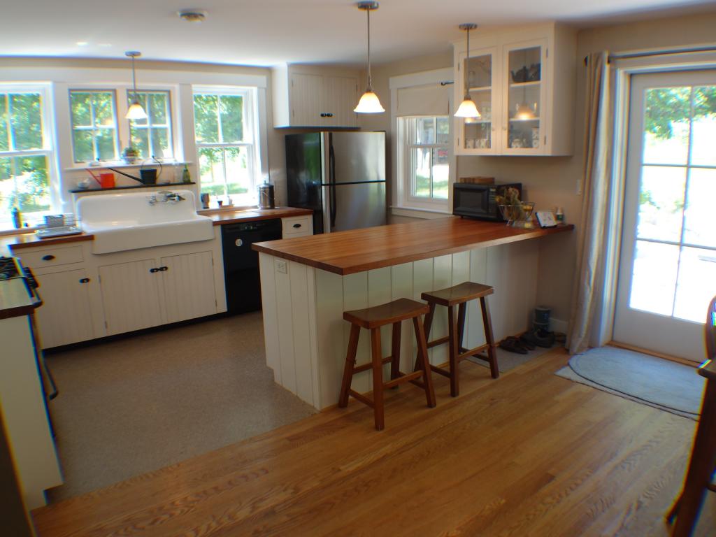 154 Oldfields Road South Berwick, ME 03908 - Photo 3 of 27
