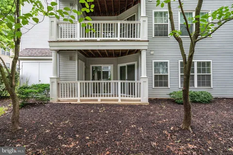 $385,000 | 5824 Wyndham Circle, Unit 102, Columbia, MD 21044