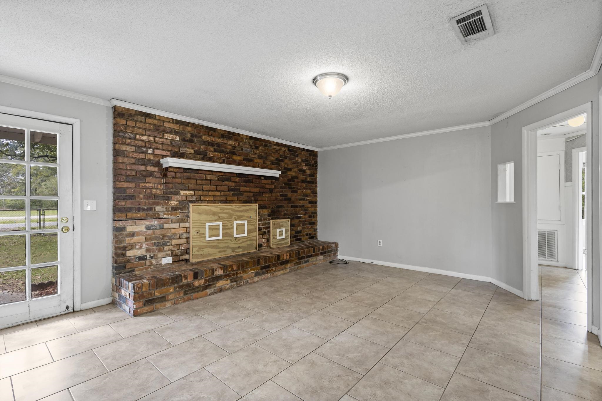 213 South Elm Street Foley, AL 36535 - Photo 4 of 23
