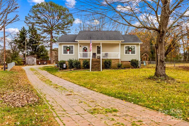 $299,000 | 425 Cove Lane, China Grove, NC 28023