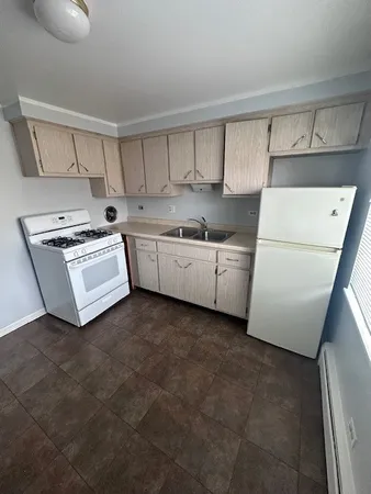 $1,100 | 11635 South Pulaski Road, Unit 1A, Alsip, IL 60803
