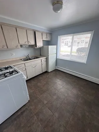 $1,100 | 11635 South Pulaski Road, Unit 1A, Alsip, IL 60803
