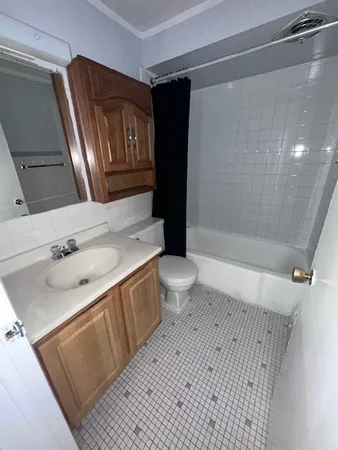 $1,100 | 11635 South Pulaski Road, Unit 1A, Alsip, IL 60803
