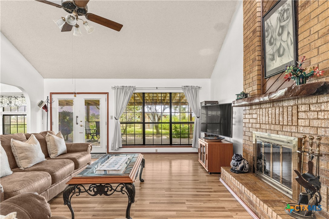 4911 Youngsford Road Marion, TX 78124 - Photo 8 of 47