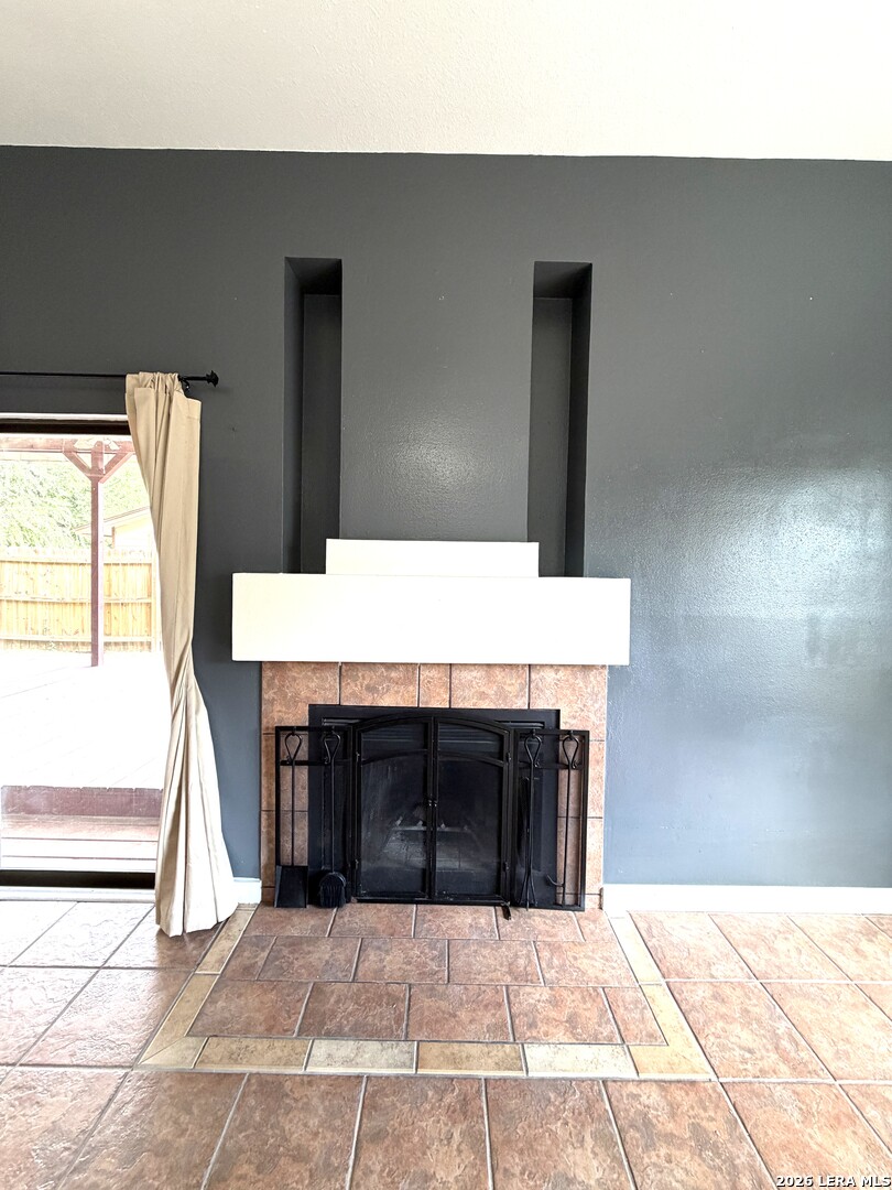 11719 Spring Ridge Drive San Antonio, TX 78249 - Photo 8 of 40 Gallery Image 8