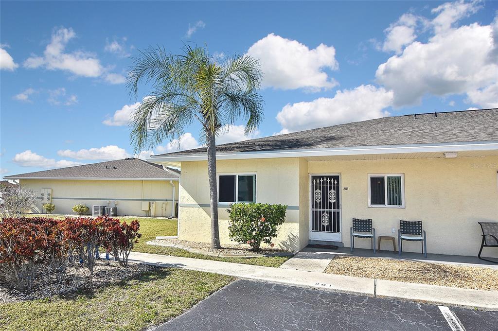 12538 Southwest Kingsway Cir Unit 201