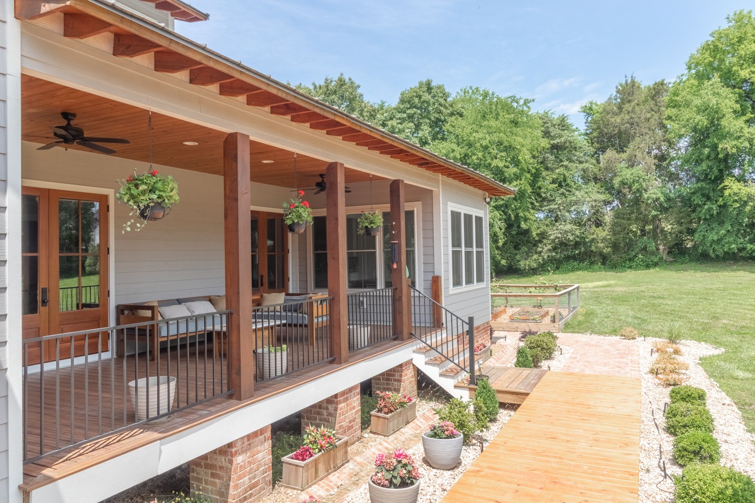 1226 Rock Church Road Dickson, TN 37055 - Photo 6 of 44 Gallery Image 6