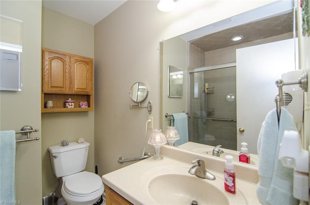 4702 Huff Road Archdale, NC 27263 - Photo 17 of 25 Gallery Image 17