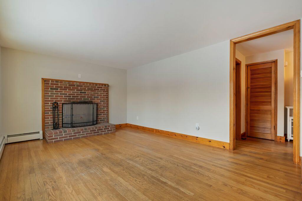 37 Pilgrim Road Standish, ME 04084 - Photo 11 of 33 11_DSC06667