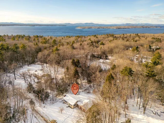 $349,999 | 37 Pilgrim Road, Standish, ME 04084