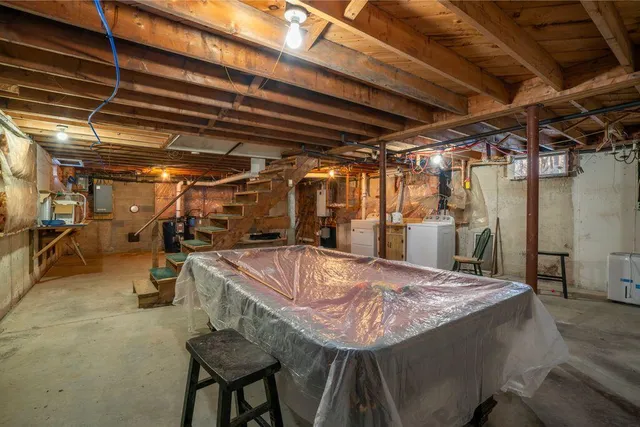 $349,999 | 37 Pilgrim Road, Standish, ME 04084