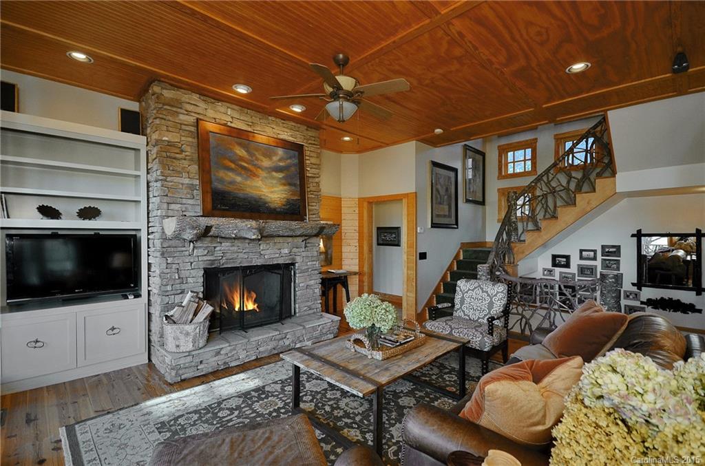 32 Rendezvous Ridge, Unit 3 Cashiers, NC 28717 - Photo 15 of 24 Gallery Image 15