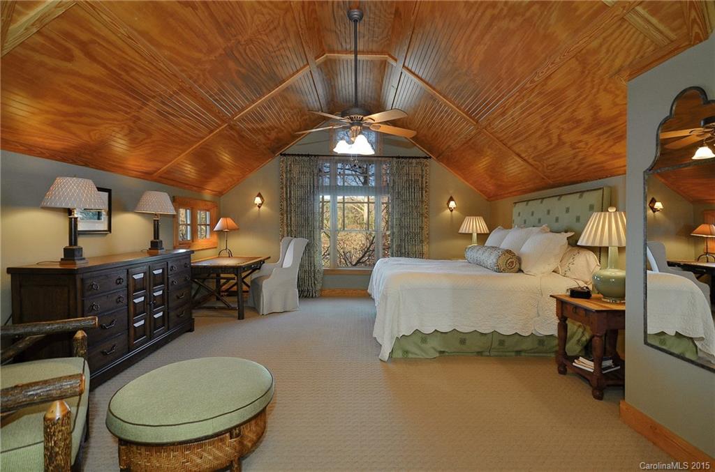 32 Rendezvous Ridge, Unit 3 Cashiers, NC 28717 - Photo 20 of 24 Gallery Image 20