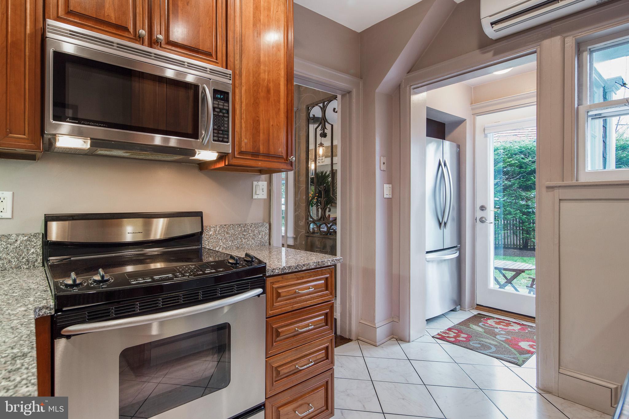 9 Crawford Circle Wilmington, DE 19805 - Photo 9 of 20 Stainless appliances