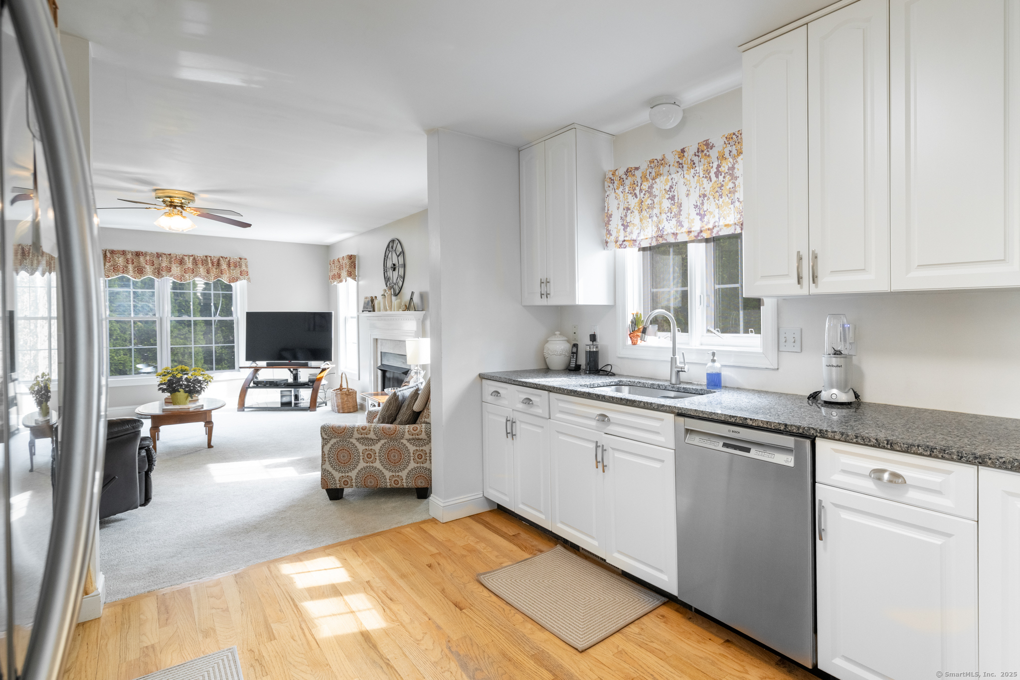 191 Pond View Drive Watertown, CT 06795 - Photo 6 of 39