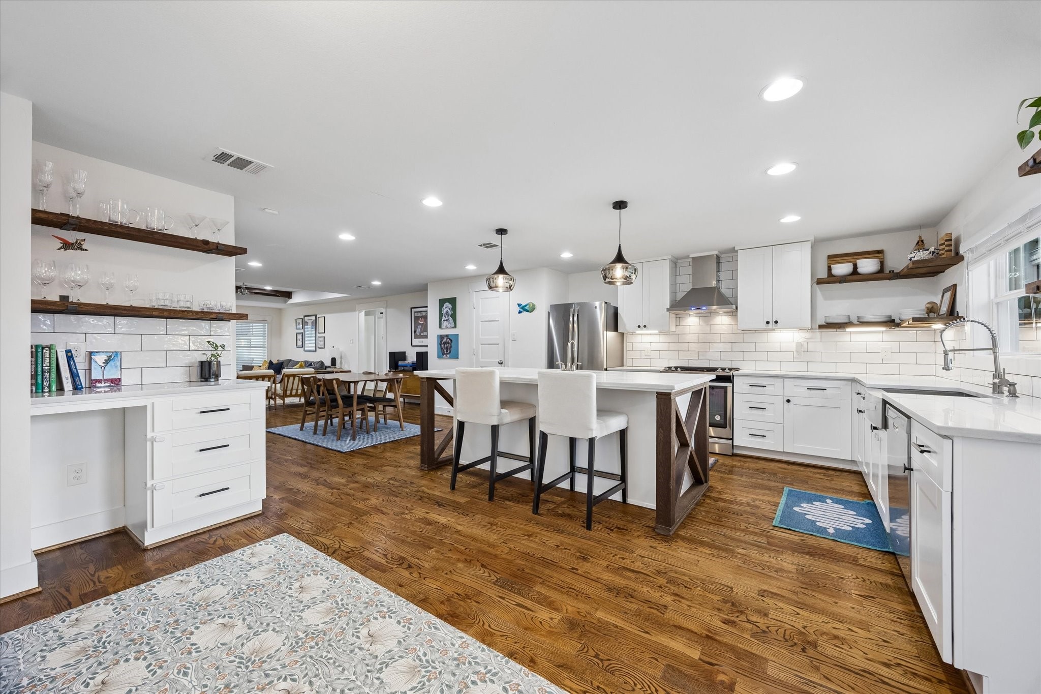 4711 Edison Street Houston, TX 77009 - Photo 10 of 30