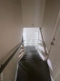 $139,900 | 95 Florissant Park Drive, Florissant, MO 63031