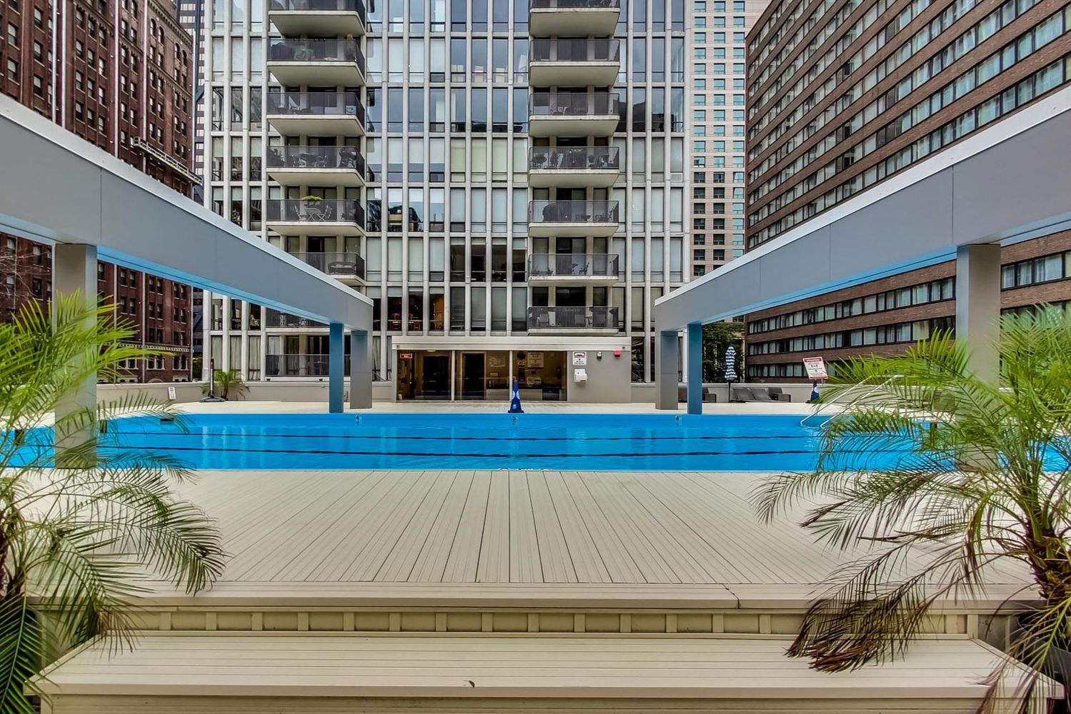 200 East Delaware Place, Unit 32B Chicago, IL 60611 - Photo 18 of 19