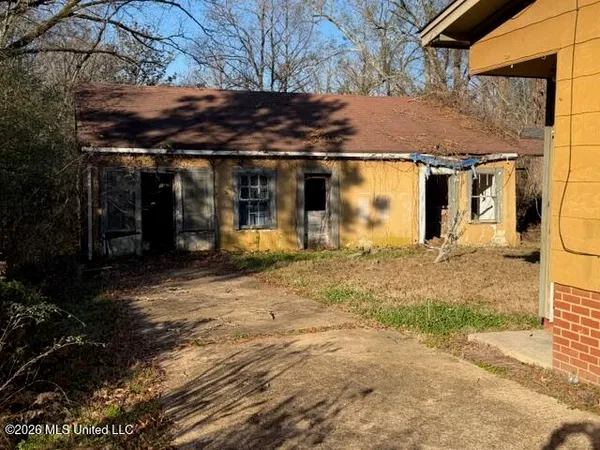 $65,350 | 2161 West McDowell Road, Jackson, MS 39204