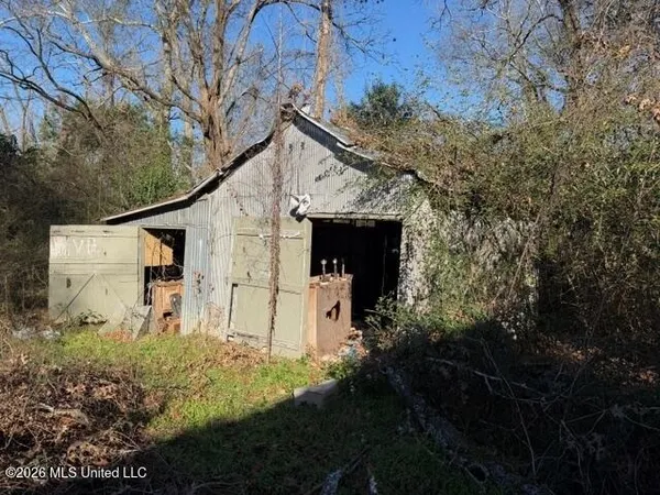 $65,350 | 2161 West McDowell Road, Jackson, MS 39204