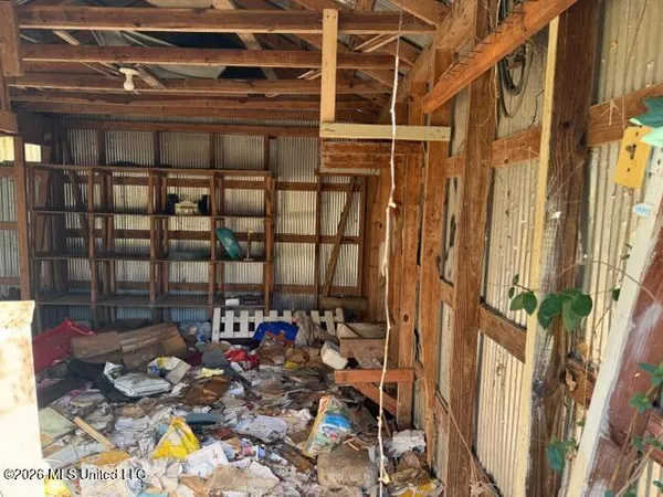 $65,350 | 2161 West McDowell Road, Jackson, MS 39204