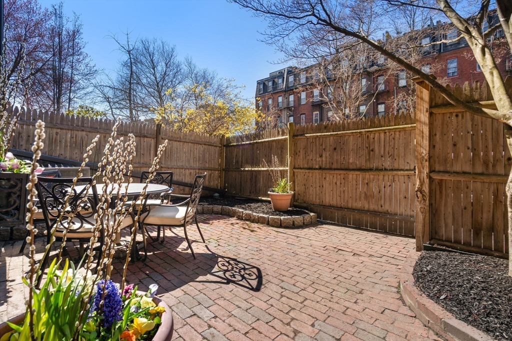 17 Follen Street, Unit 1 Boston, MA 02116 - Photo 8 of 19