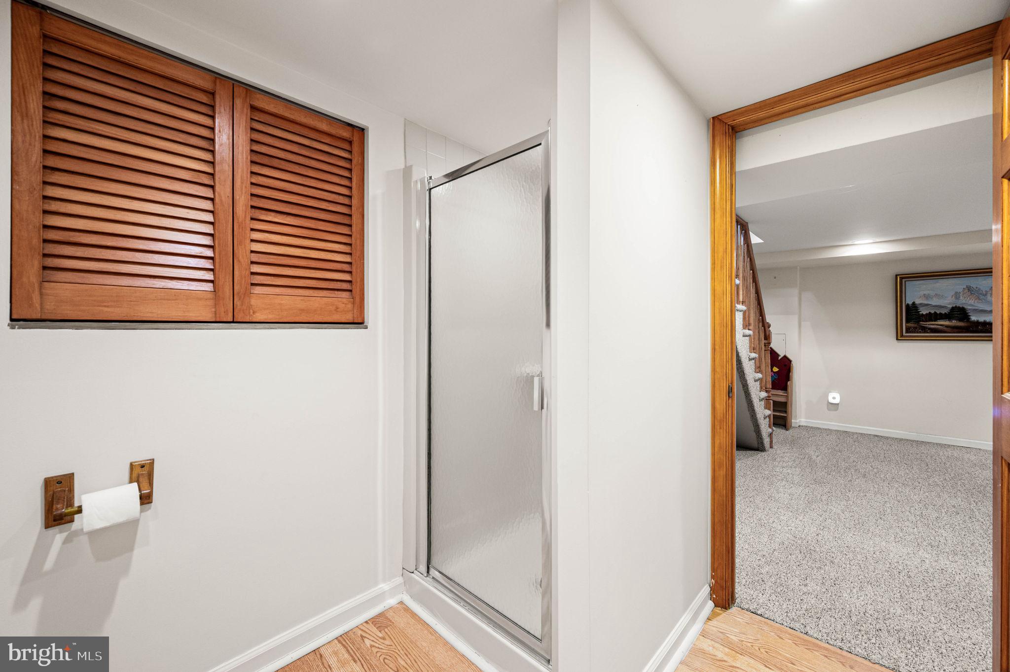 481 Maplewood Road Springfield, PA 19064 - Photo 26 of 31 a view of a room with a window