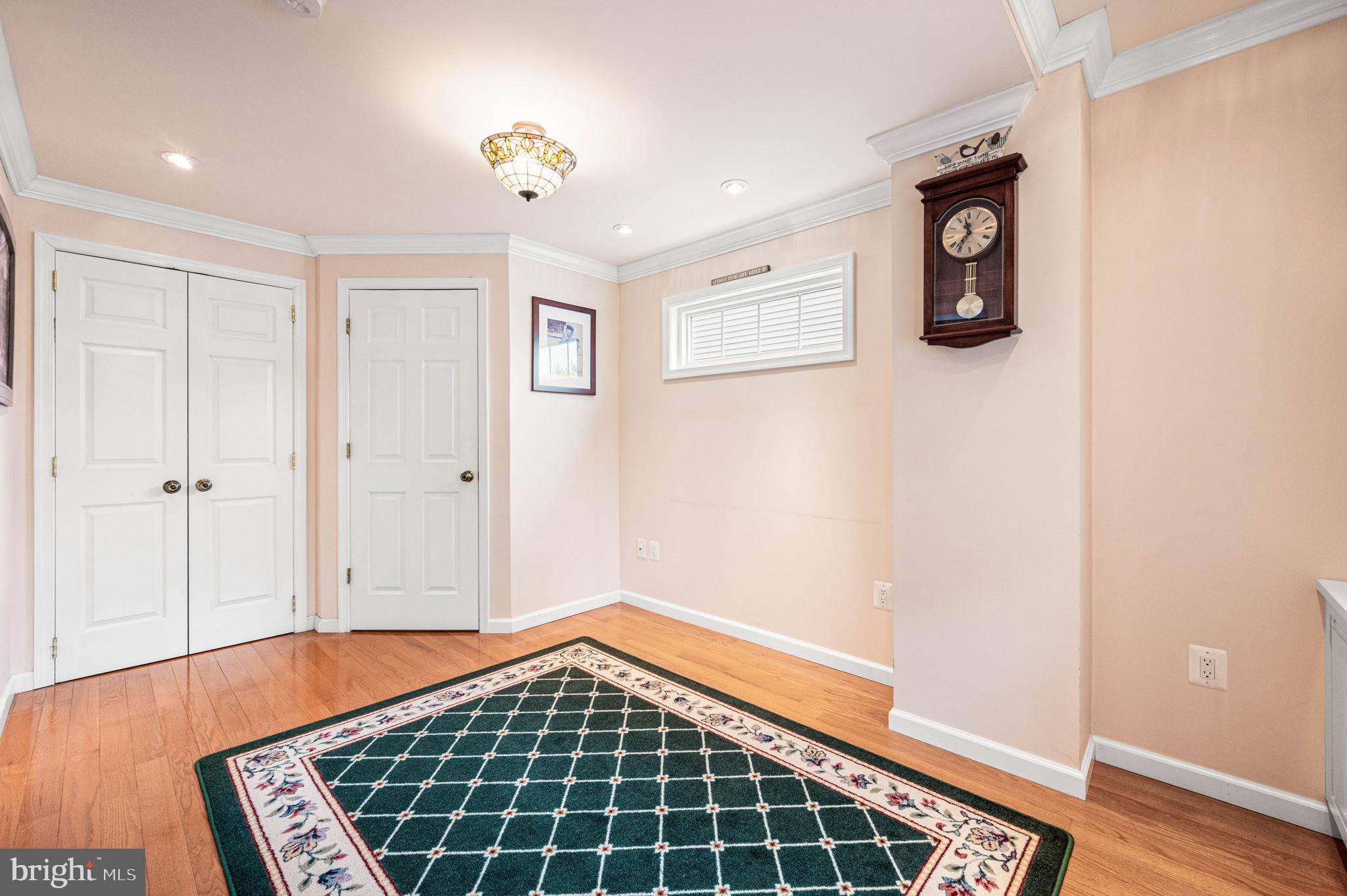 481 Maplewood Road Springfield, PA 19064 - Photo 5 of 31 a view of empty room with wooden floor