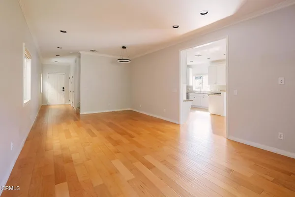 $6,500 | 2409 Olive Avenue, La Crescenta, CA 91214