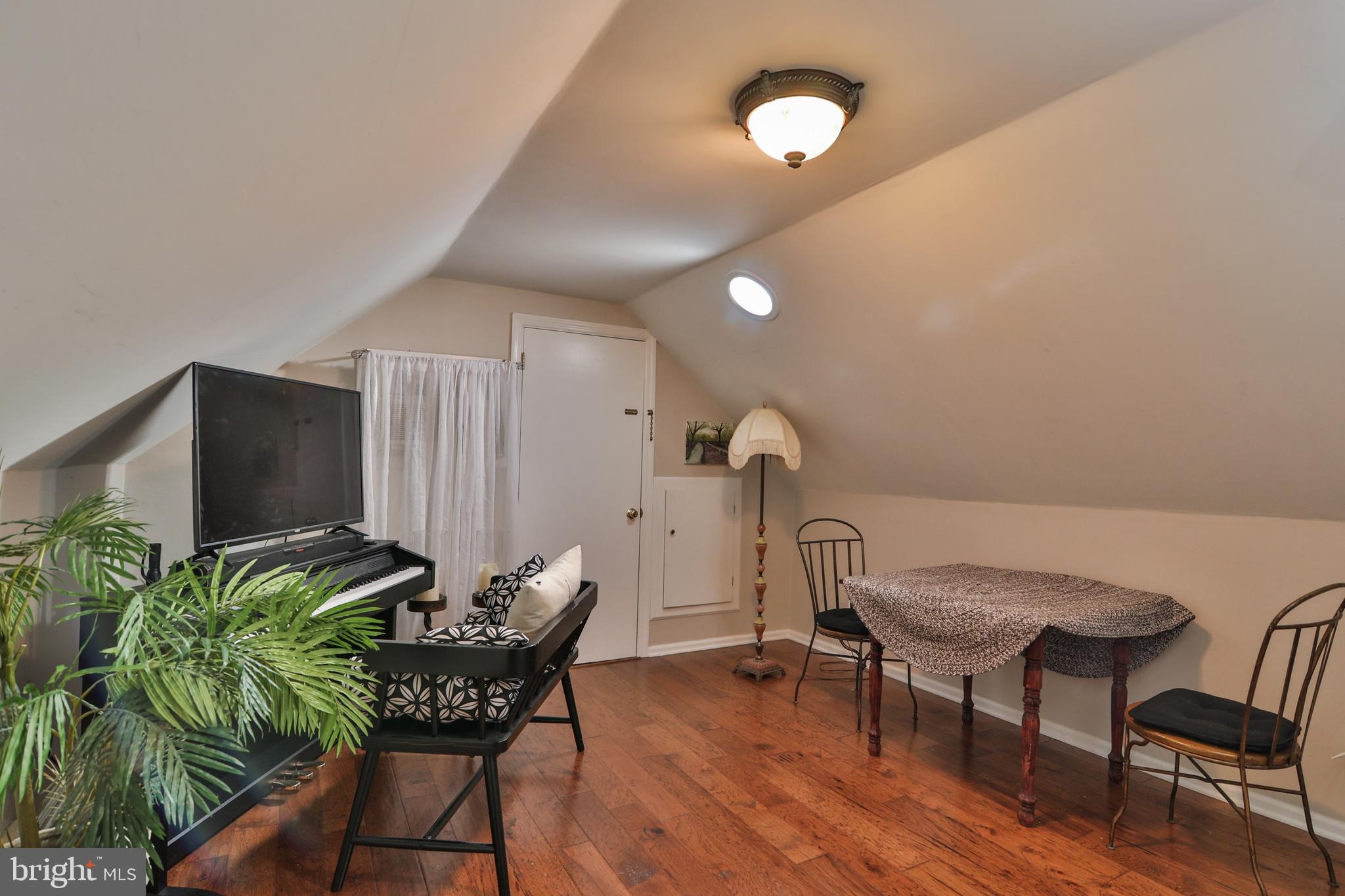 1906 Sycamore Street Bethlehem, PA 18017 - Photo 31 of 50