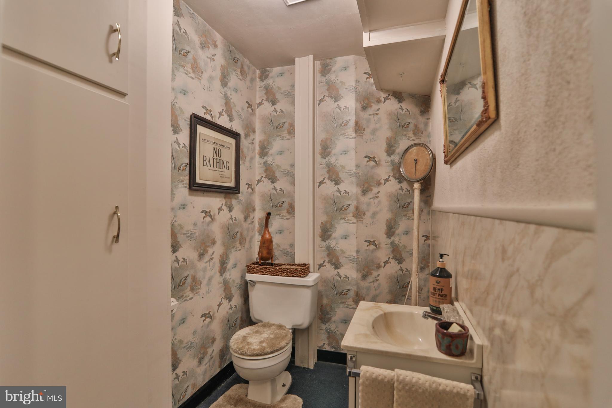 1906 Sycamore Street Bethlehem, PA 18017 - Photo 40 of 50