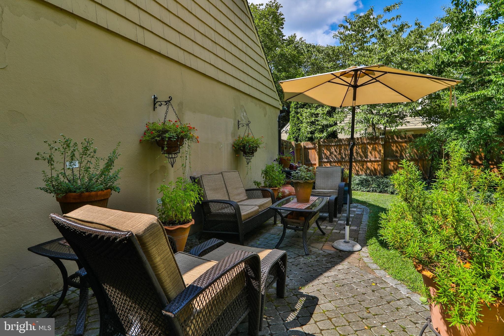 1906 Sycamore Street Bethlehem, PA 18017 - Photo 44 of 50