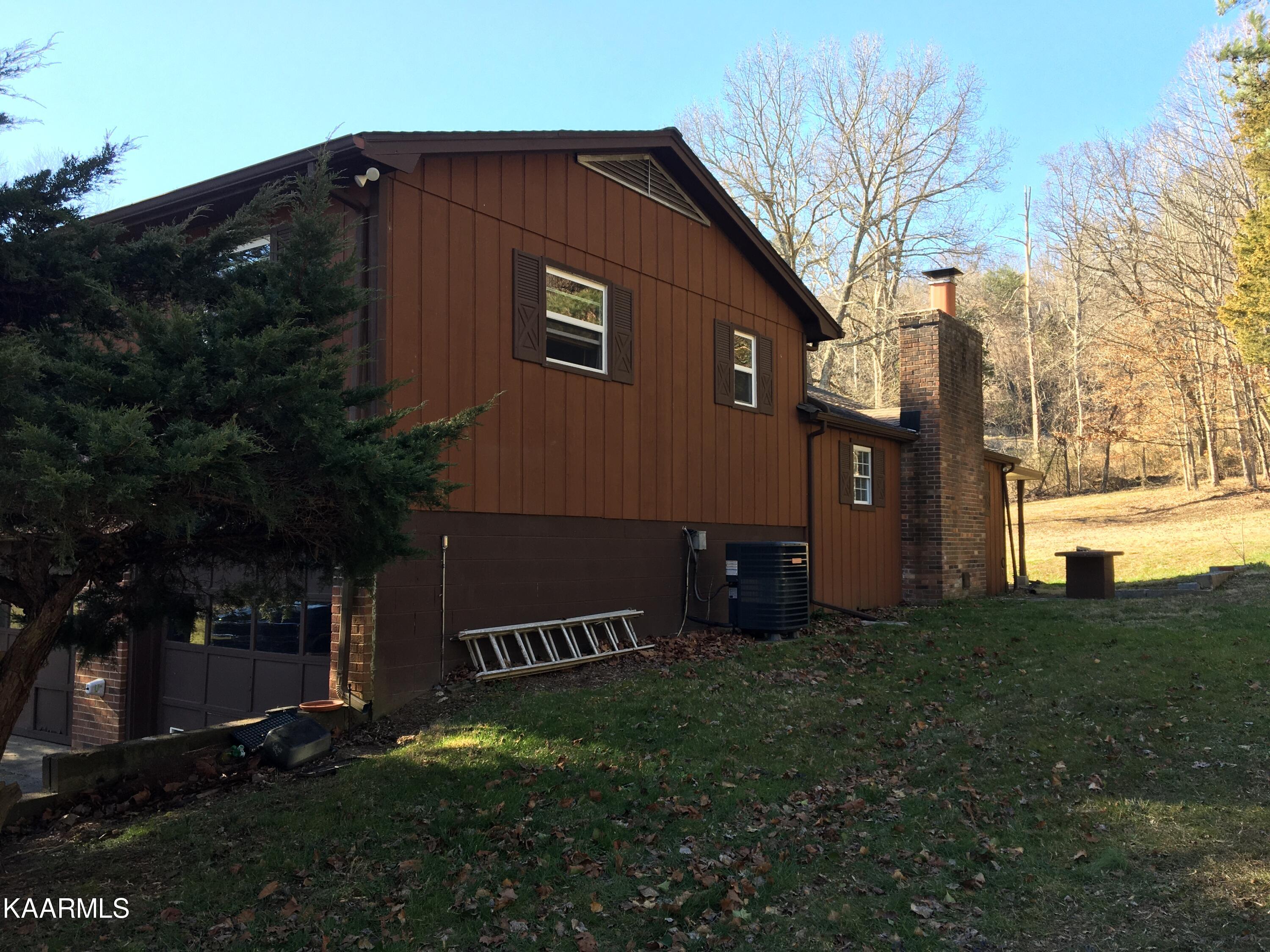 3424 Lobetti Road Knoxville, TN 37931 - Photo 3 of 18 IMG_7070