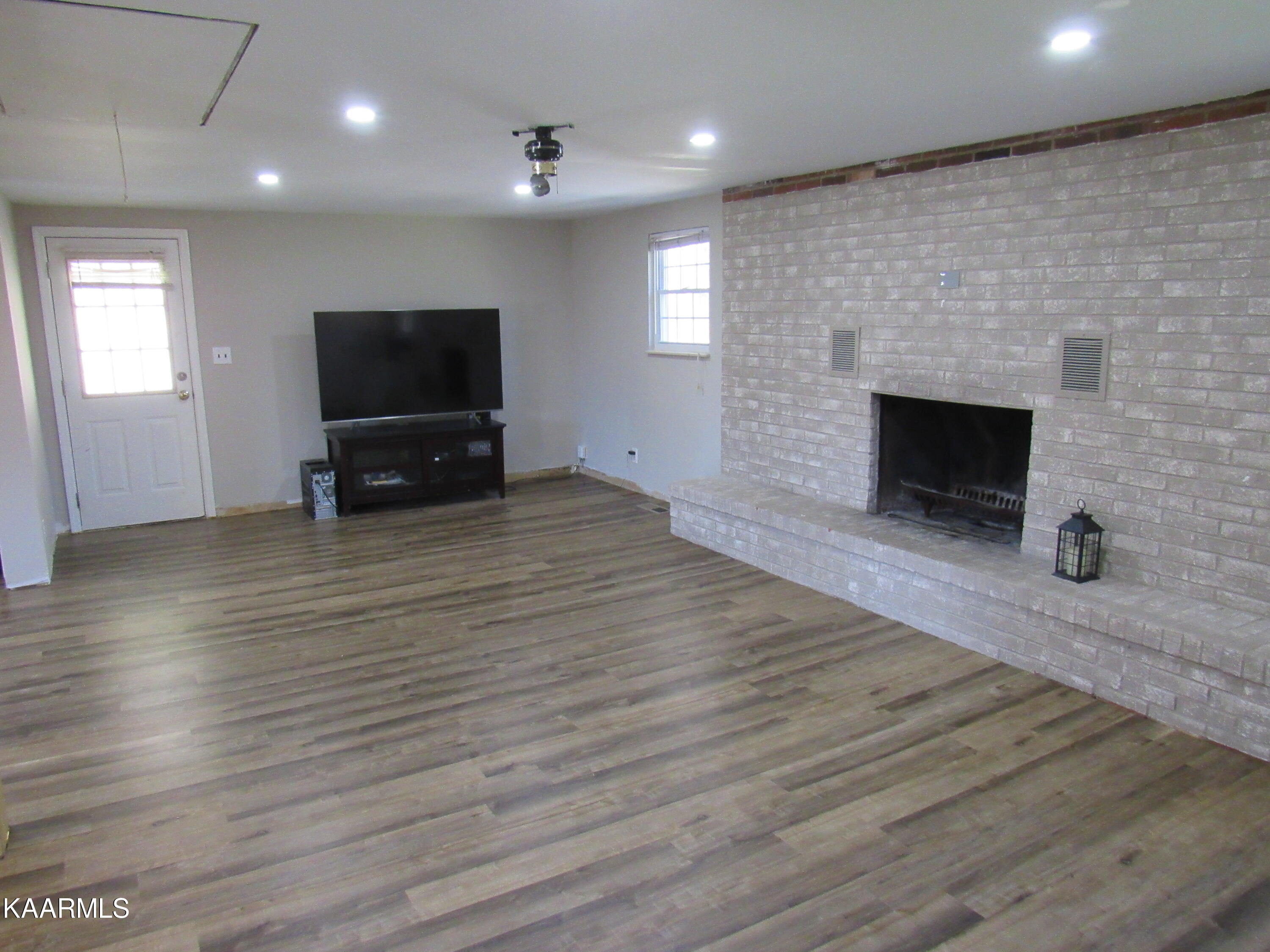 3424 Lobetti Road Knoxville, TN 37931 - Photo 9 of 18 IMG_0605