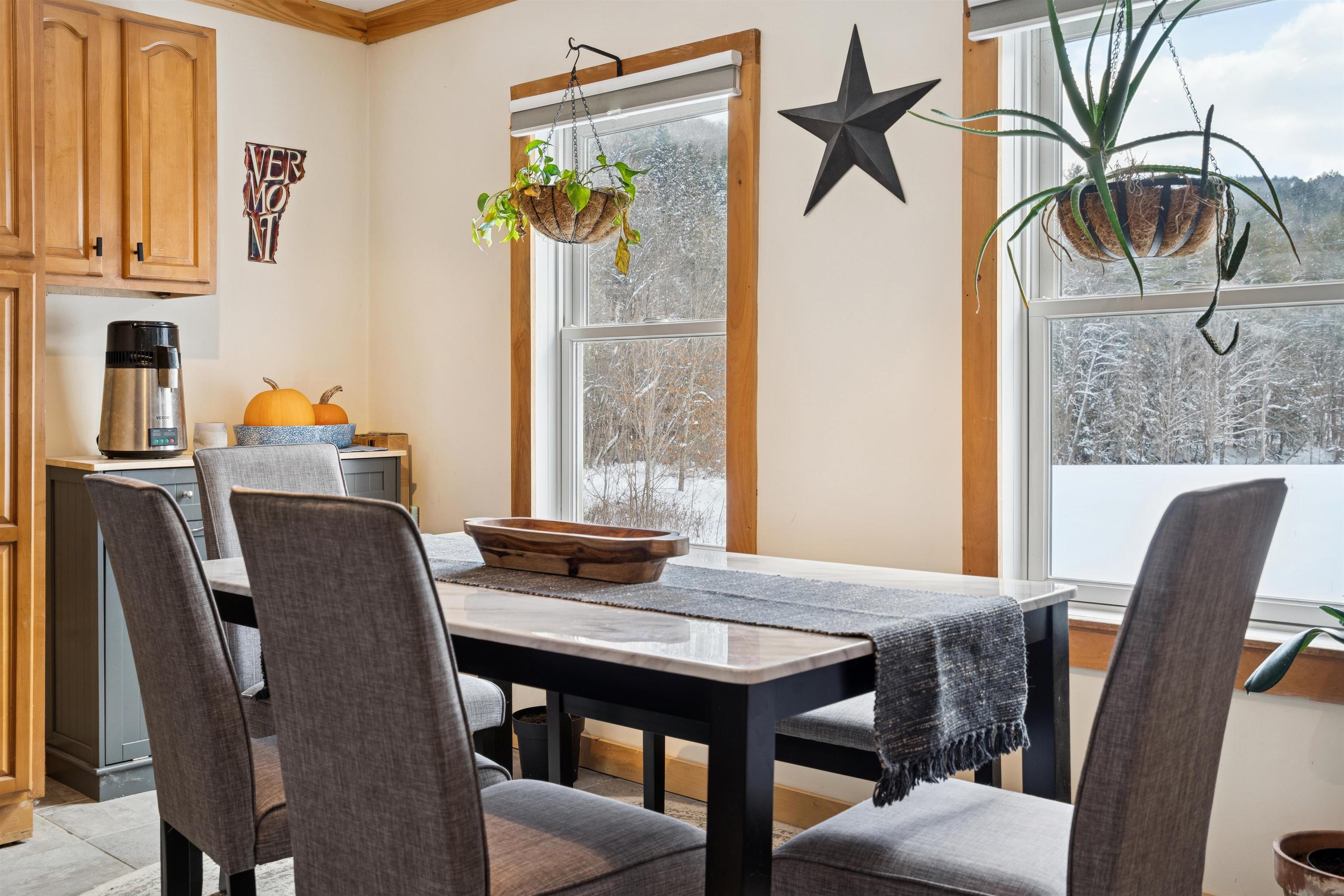 616 Highway 110 Tunbridge, VT 05077 - Photo 19 of 37