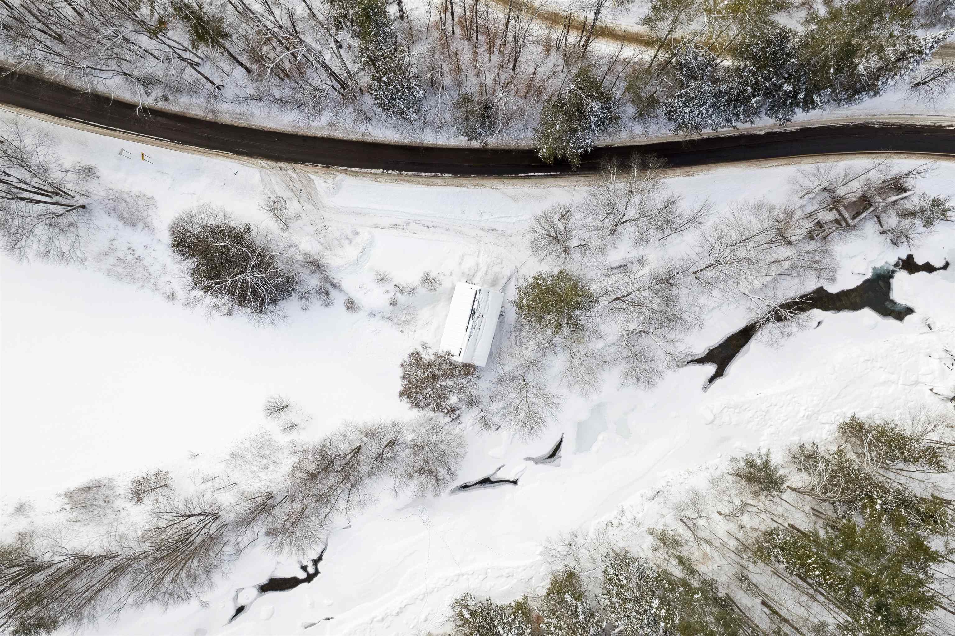 616 Highway 110 Tunbridge, VT 05077 - Photo 33 of 37