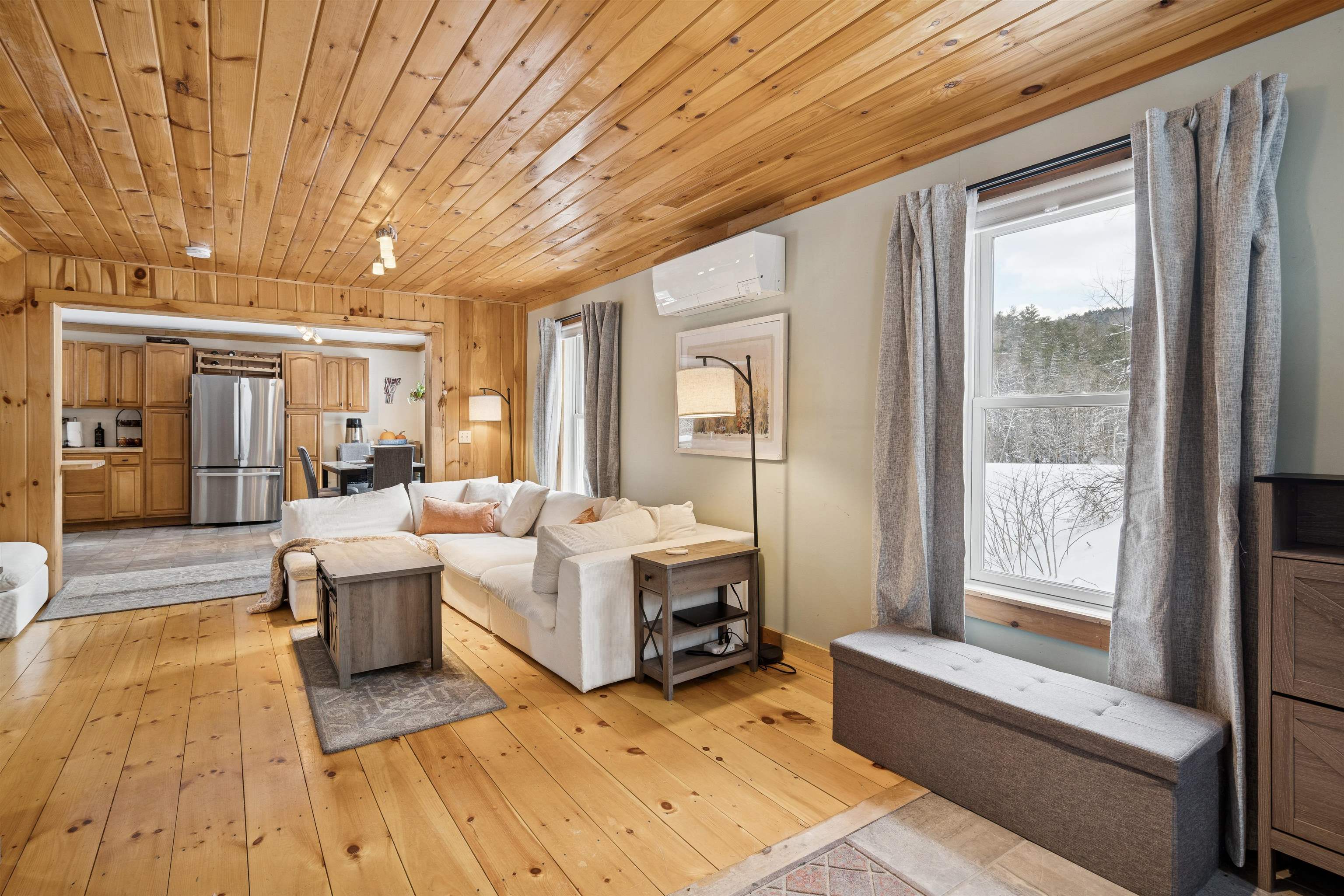 616 Highway 110 Tunbridge, VT 05077 - Photo 5 of 37