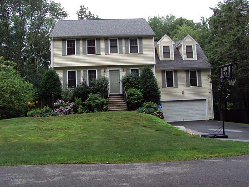 865 Cowesett Road Warwick, RI 02886 - Photo 1 of 17 Exterior Front.