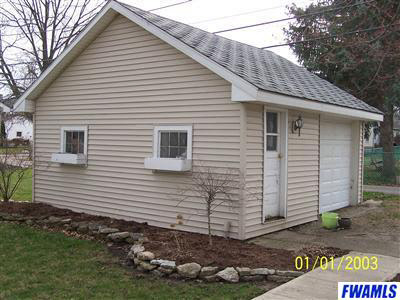 128 South 10th Street Decatur, IN 46733 - Photo 2 of 11