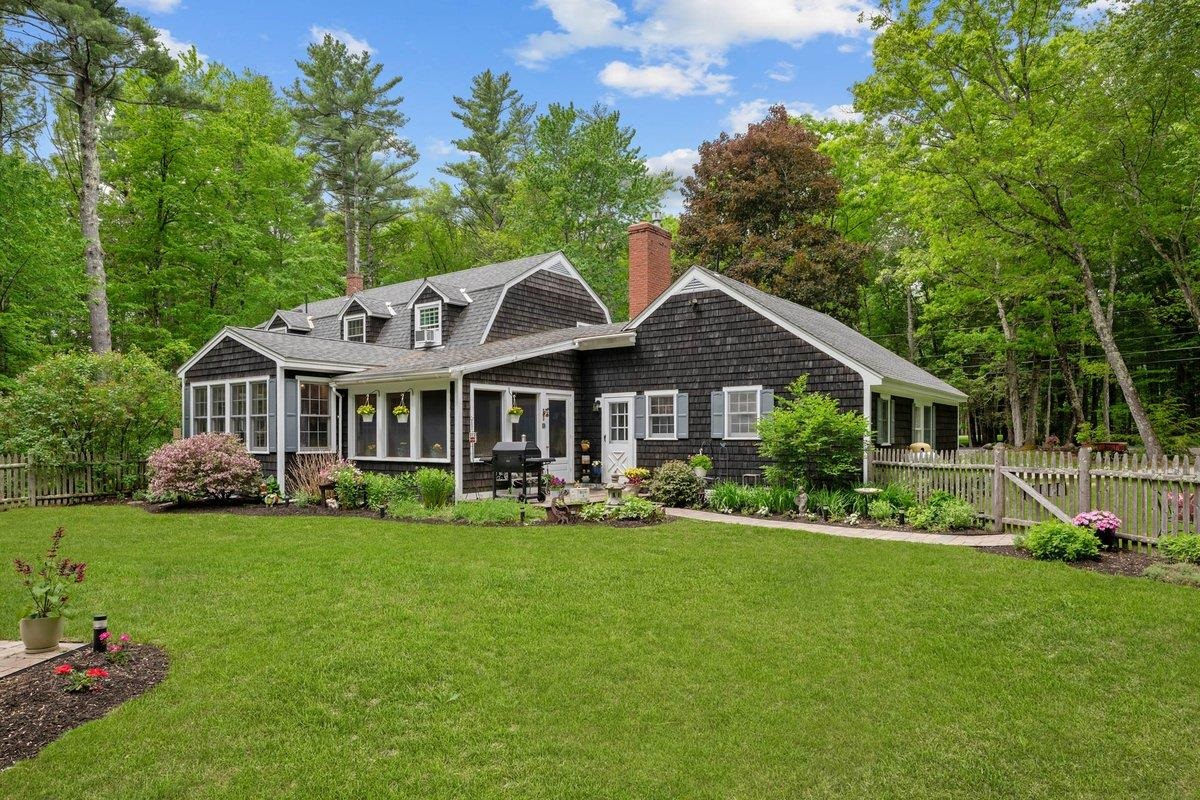 322 Dodge Hill Road Henniker, NH 03242 - Photo 48 of 54