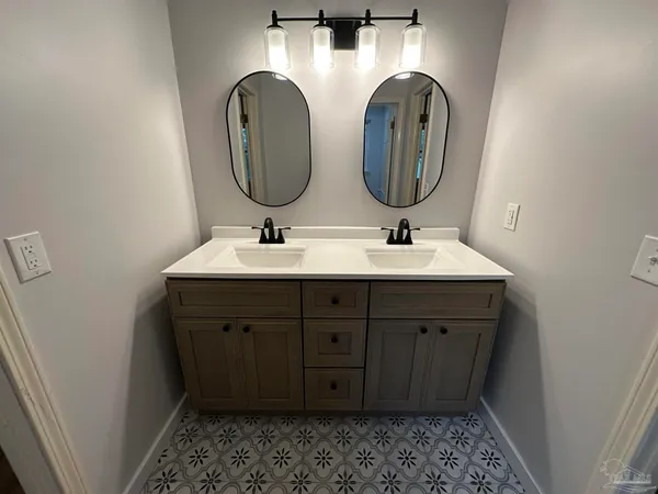 $999,999 | 1280 Stow Avenue, Pensacola, FL 32503