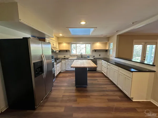 $999,999 | 1280 Stow Avenue, Pensacola, FL 32503