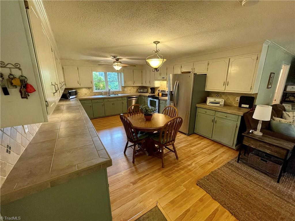 1109 Tom Gordon Road King, NC 27021 - Photo 13 of 34 Gallery Image 13