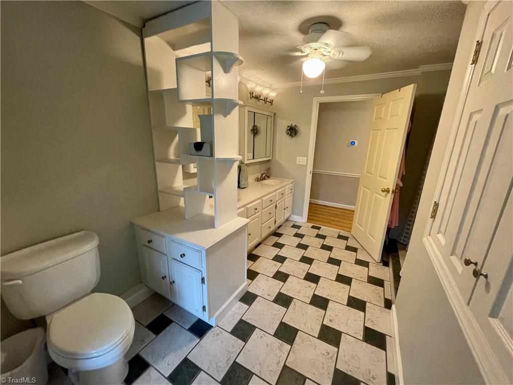1109 Tom Gordon Road King, NC 27021 - Photo 22 of 34 Gallery Image 22