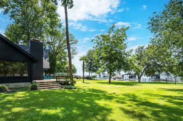 $779,000 | 162 Lake Drive, Enchanted Oaks, TX 75156